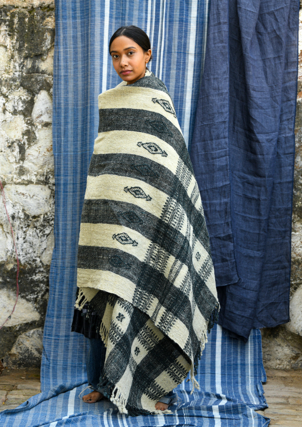 The Handwoven Dream | Raw Wool Shawl – Handspun & Handwoven